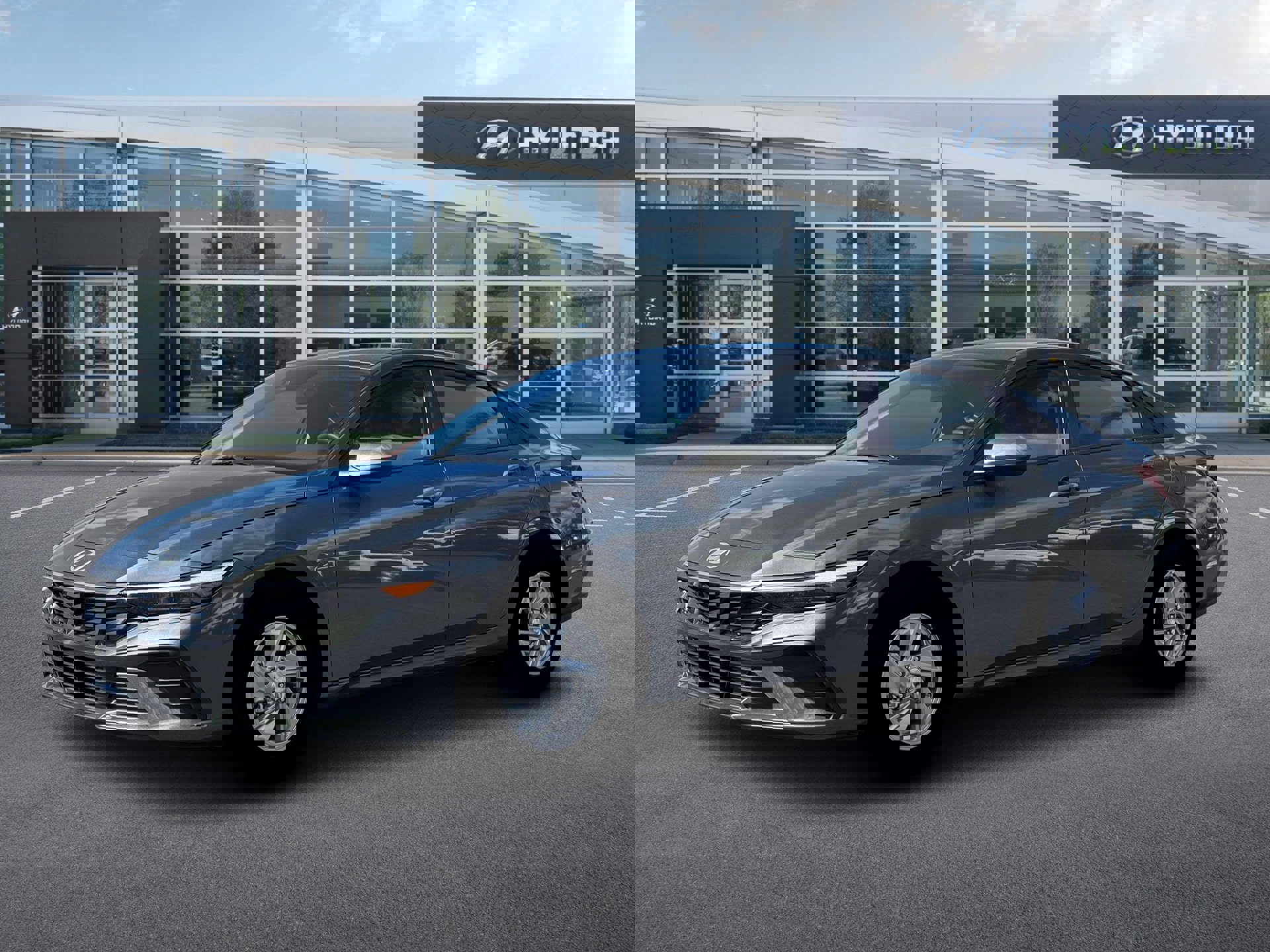 New 2026 Hyundai Elantra SE video 2