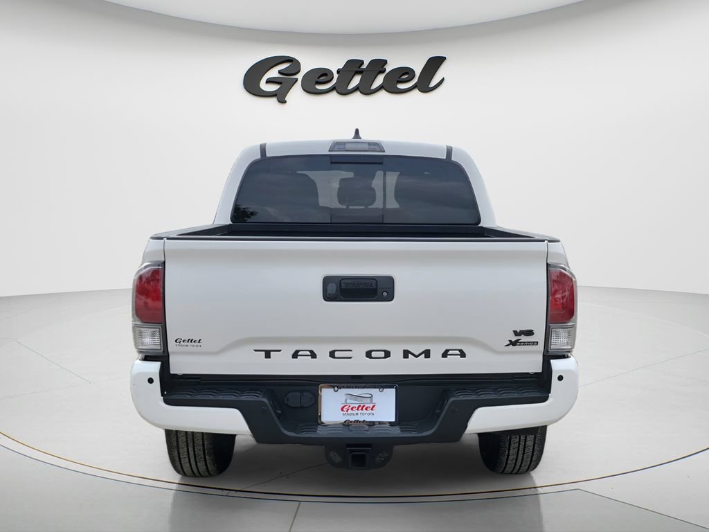 Used 2022 Toyota Tacoma TRD Sport w/ Technology Package image 13