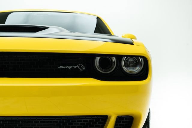 Used 2017 Dodge Challenger SRT Hellcat image 7
