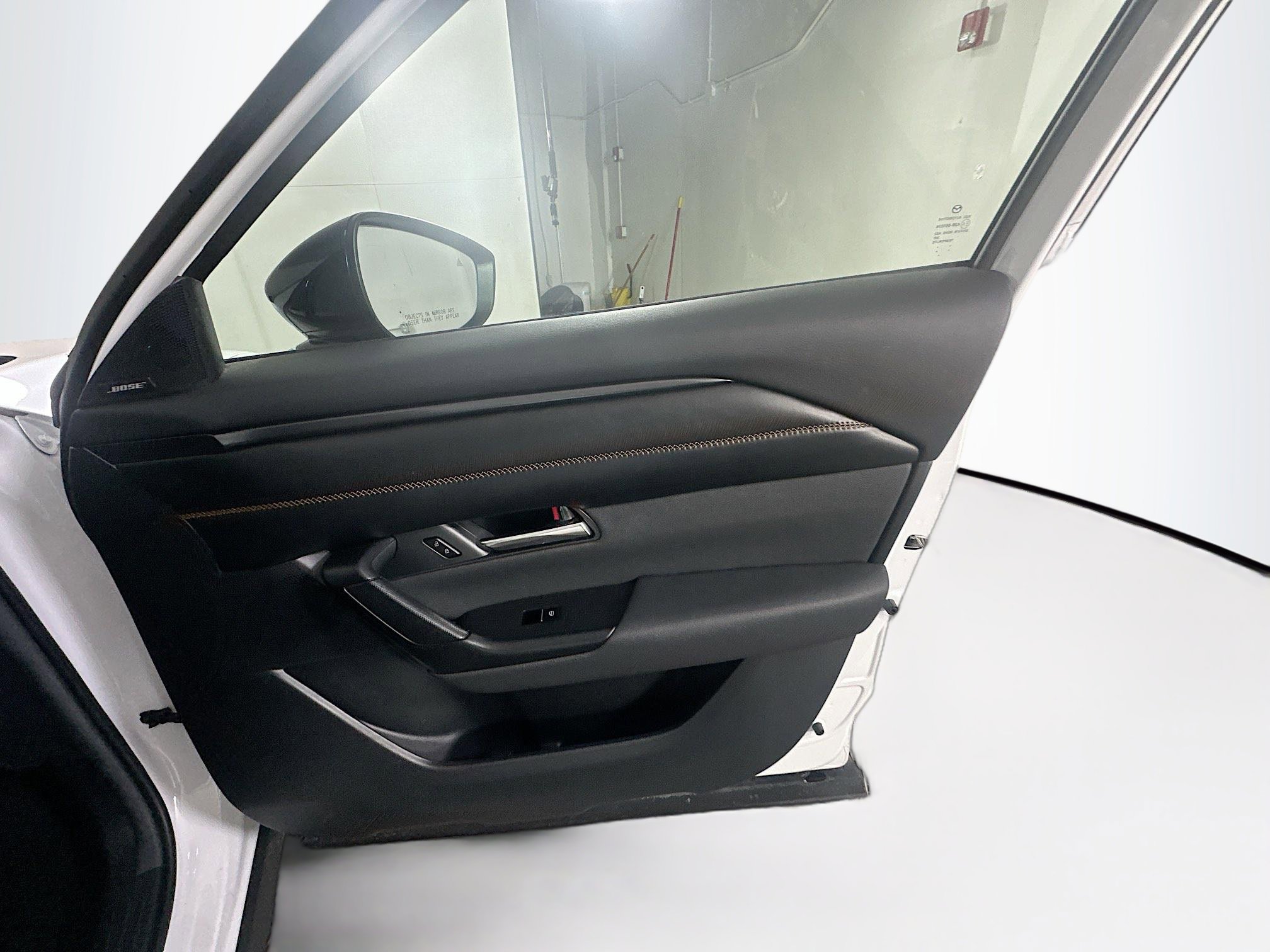 Used 2025 MAZDA CX-50 AWD 2.5 S w/ Premium Plus Pkg image 33