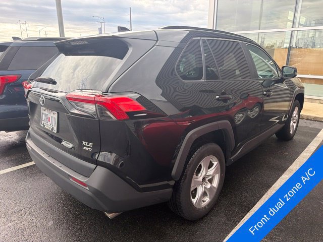Used 2021 Toyota RAV4 XLE w/ XLE Grade Weather Package AWD/4WD image 5