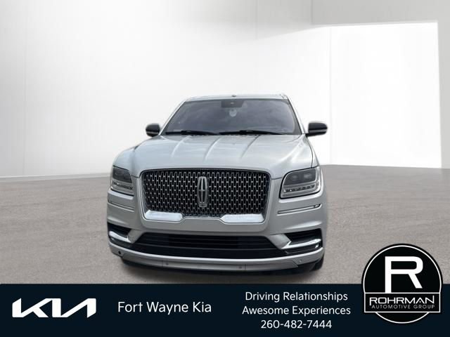 Used 2018 Lincoln Navigator L Reserve w/ Technology Package image 9