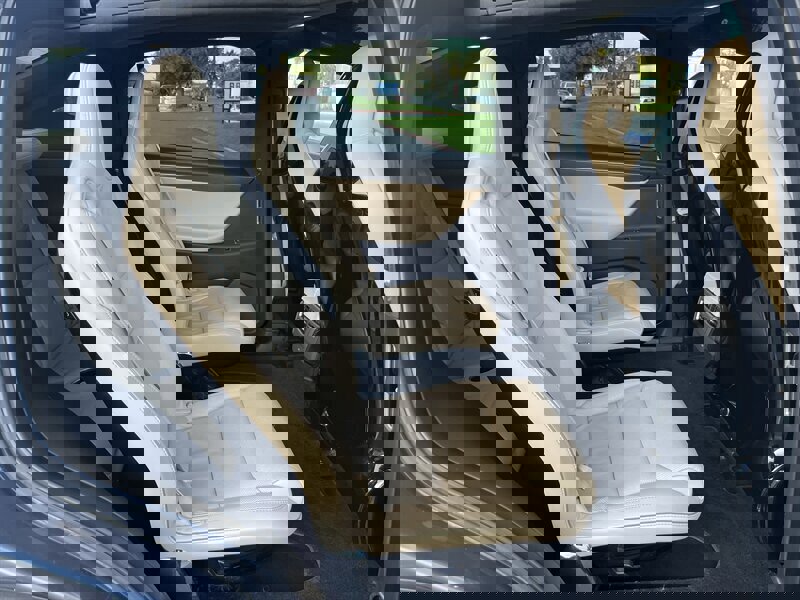 Used 2016 Tesla Model X Performance image 32