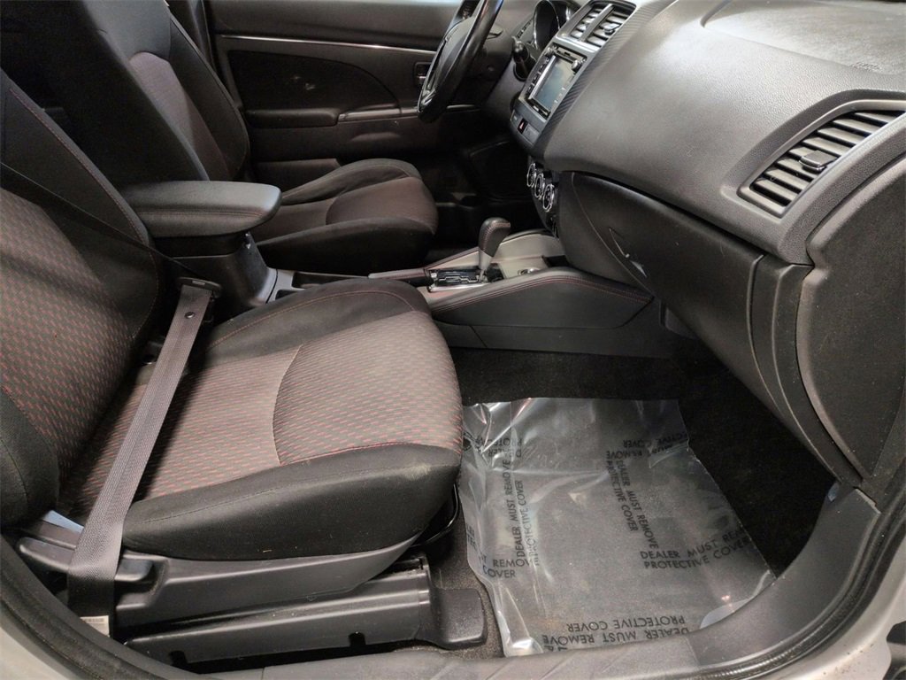 Used 2018 Mitsubishi Outlander Sport LE image 29