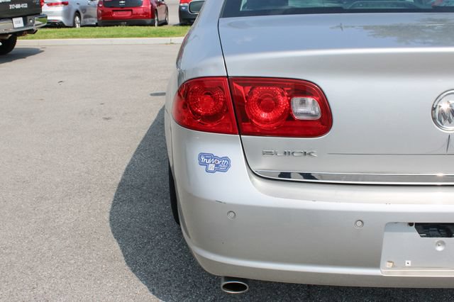 Used 2007 Buick Lucerne CXS w/ Driver Confidence Package FWD image 40