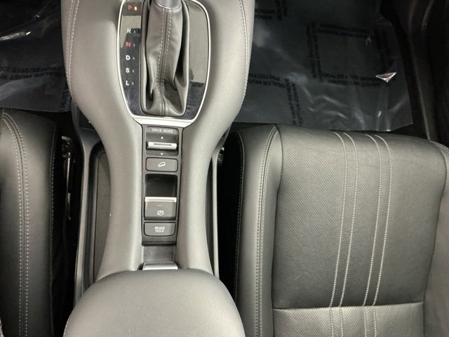Used 2023 Honda HR-V EX-L image 17