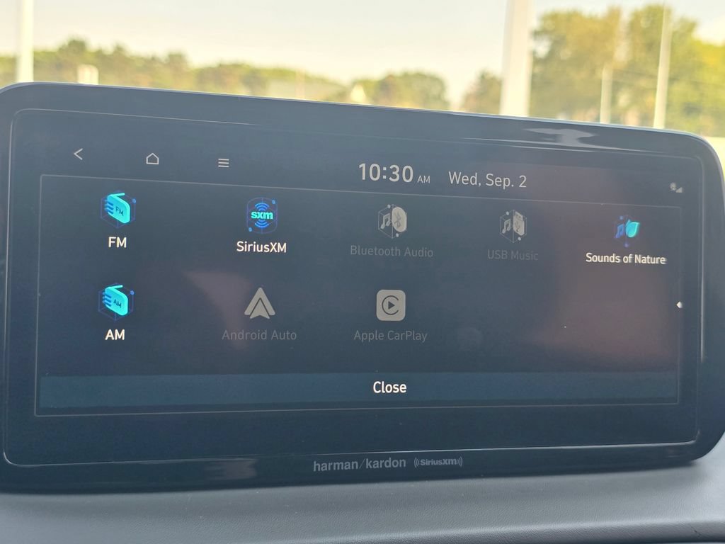 Used 2021 Hyundai Santa Fe Limited AWD/4WD image 5