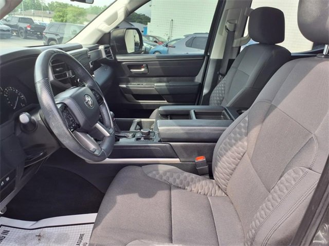 Used 2022 Toyota Tundra SR5 image 3