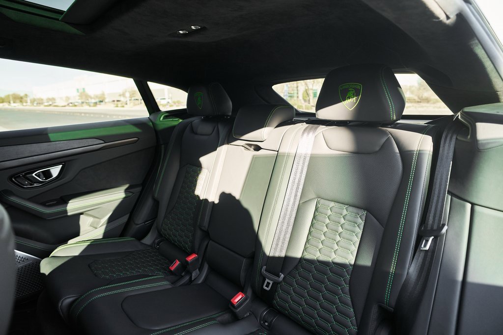 Used 2021 Lamborghini Urus image 42