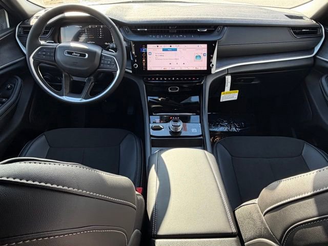 New 2026 Jeep Grand Cherokee Altitude AWD/4WD image 31