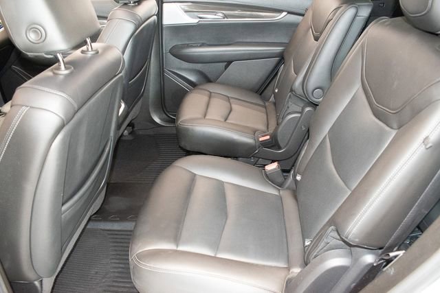 Used 2023 Cadillac XT6 Sport w/ Technology Package AWD/4WD image 19