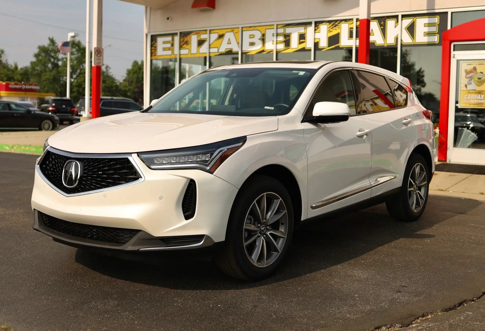 Used 2023 Acura RDX w/ Technology Package AWD/4WD image 1