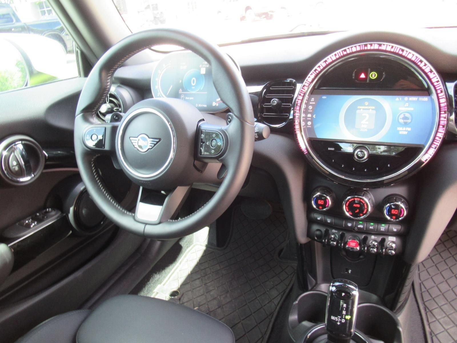 Used 2023 MINI Cooper S FWD image 13