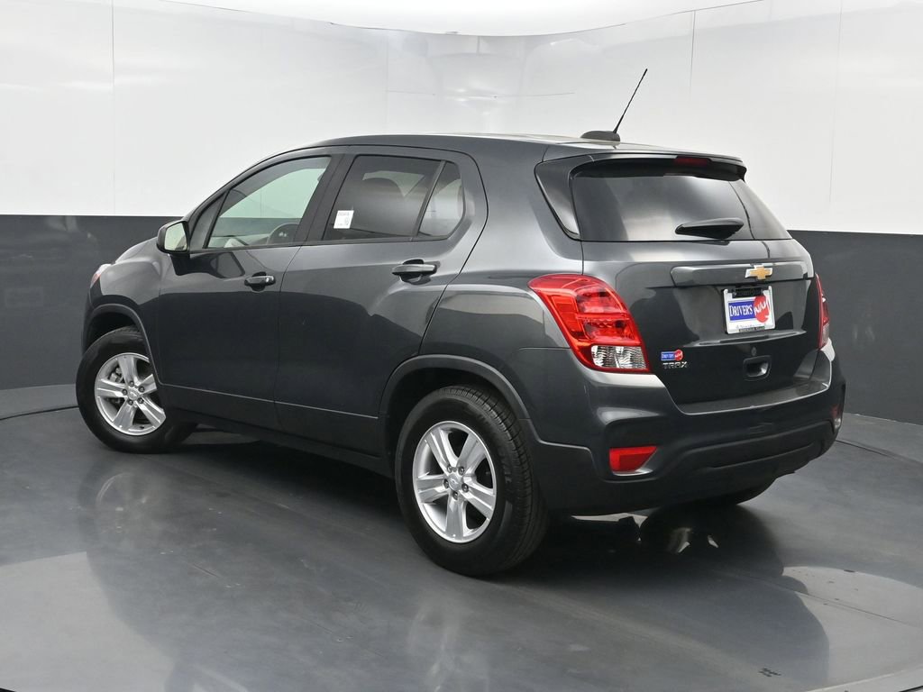 Used 2019 Chevrolet Trax LS w/ Tint and Cruise Package image 17