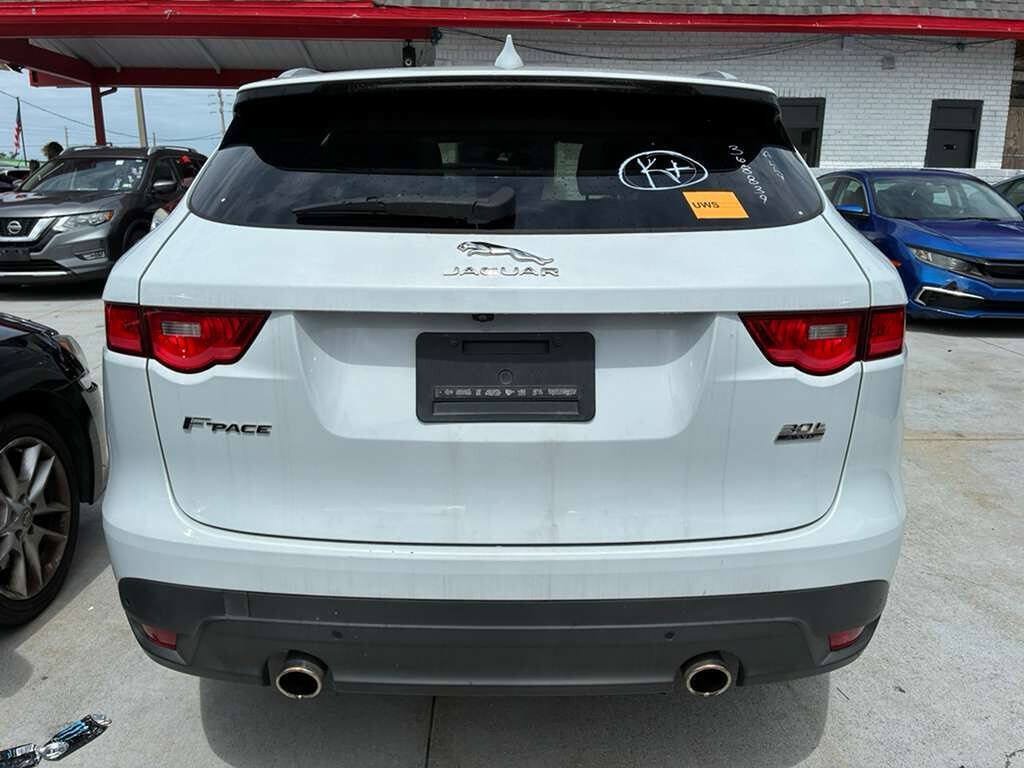 Used 2019 Jaguar F-PACE Prestige AWD/4WD image 14