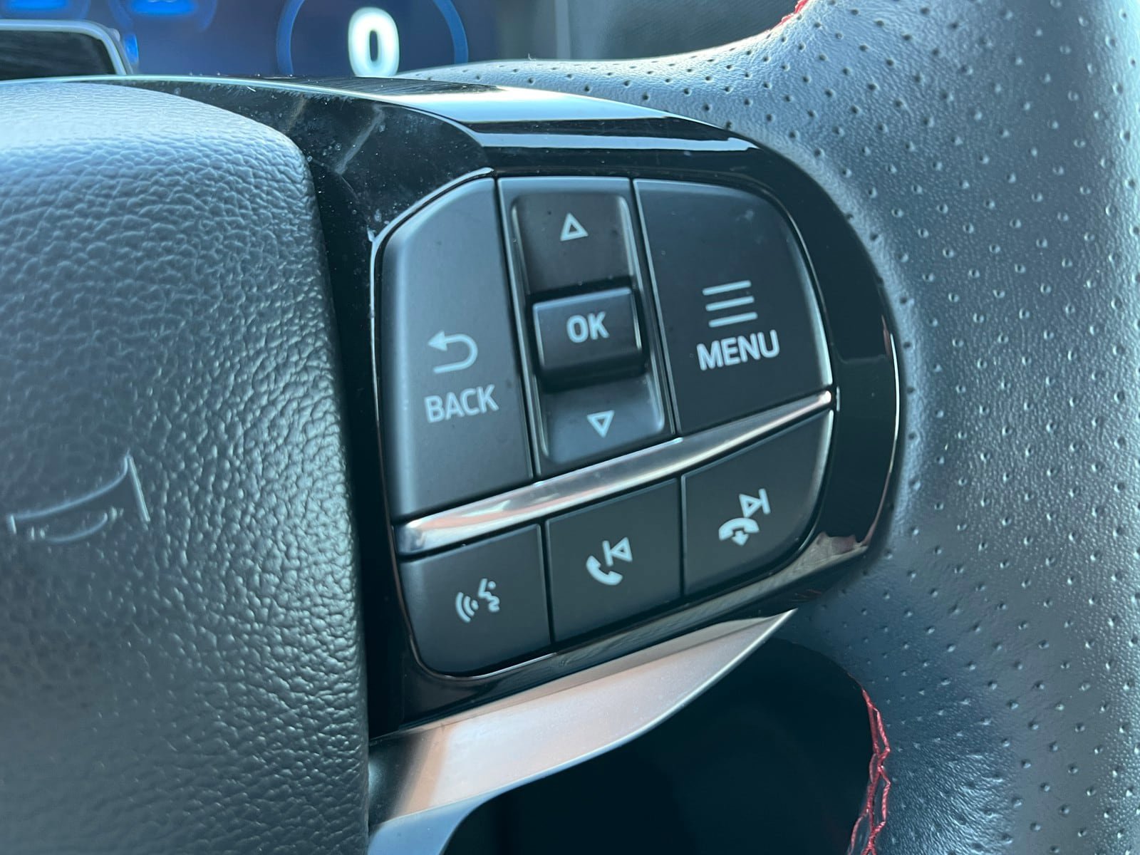 Certified 2025 Ford Explorer ST-Line AWD/4WD image 15