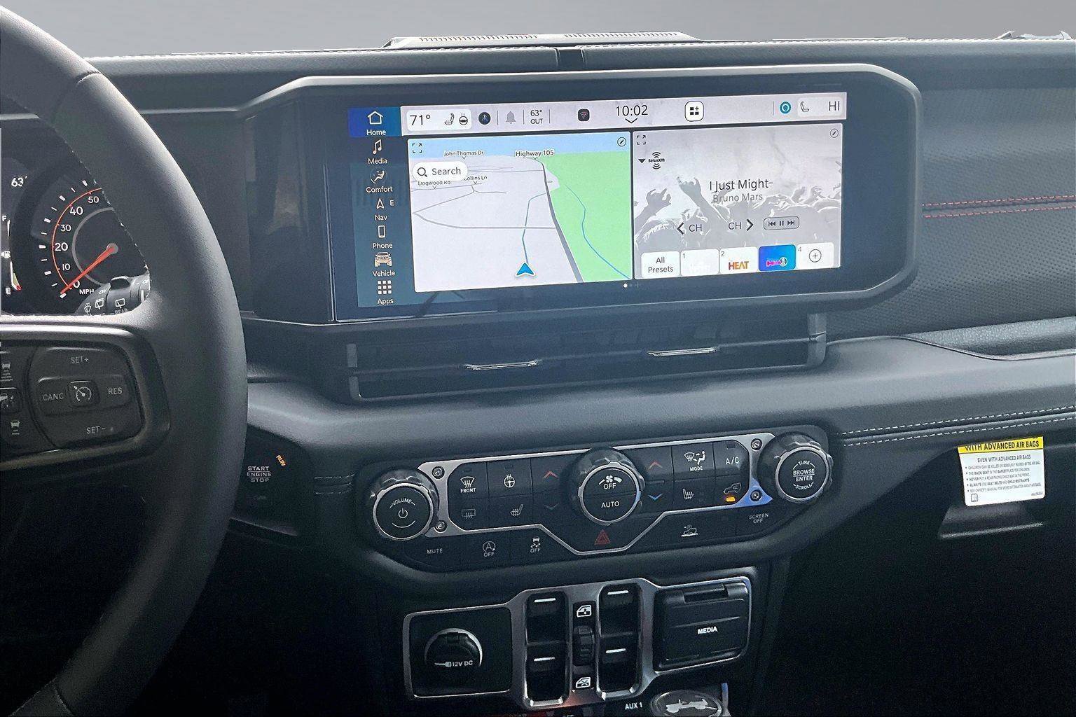 New 2026 Jeep Wrangler Unlimited Rubicon w/ Xtreme 35 Tire Package image 8