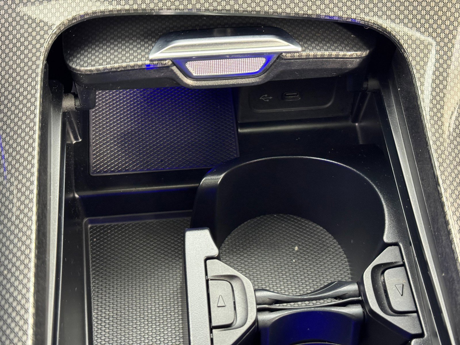 Used 2022 Mercedes-Benz C 300 Sedan w/ AMG Line w/ Night Package image 36