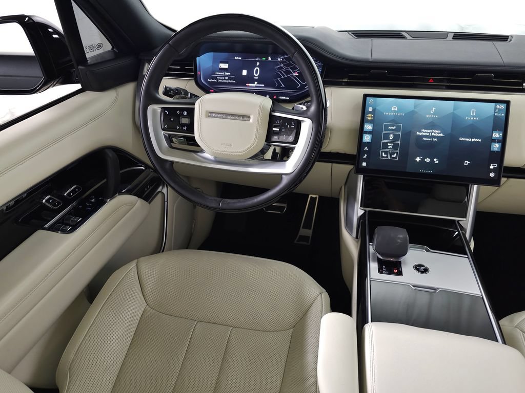 Certified 2024 Land Rover Range Rover SE AWD/4WD image 20