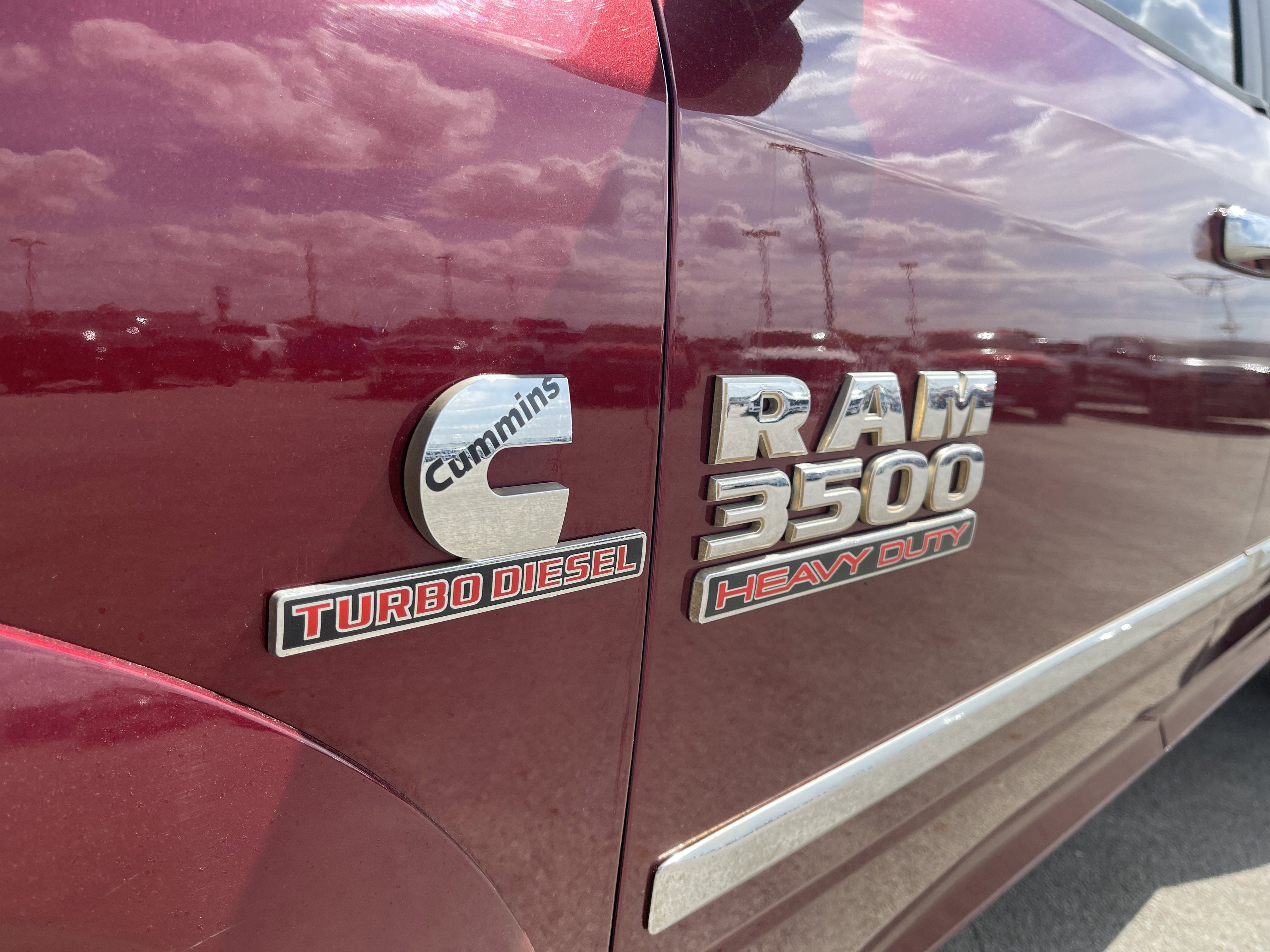 Used 2018 RAM 3500 Laramie image 12