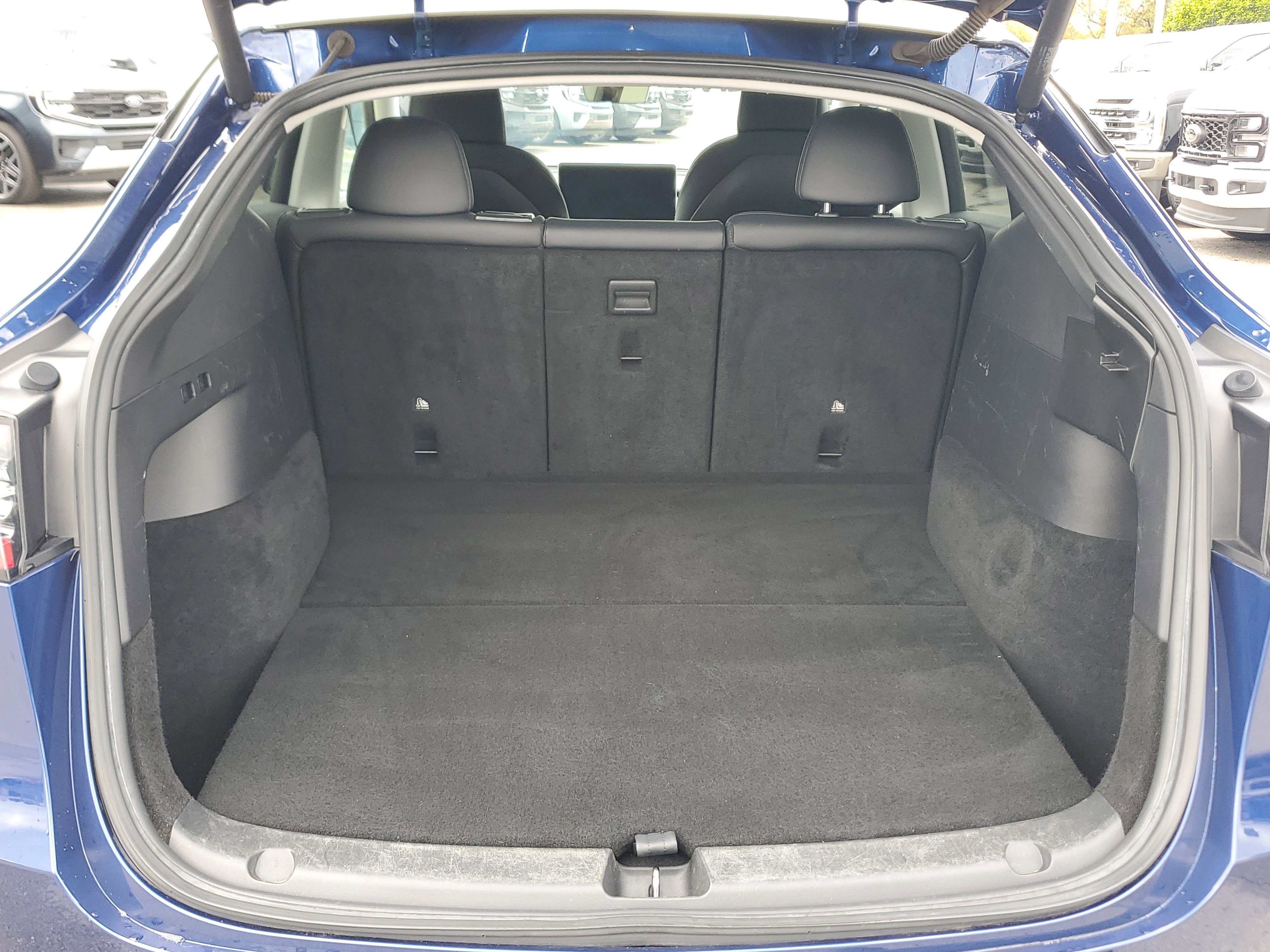 Used 2021 Tesla Model Y Long Range image 17