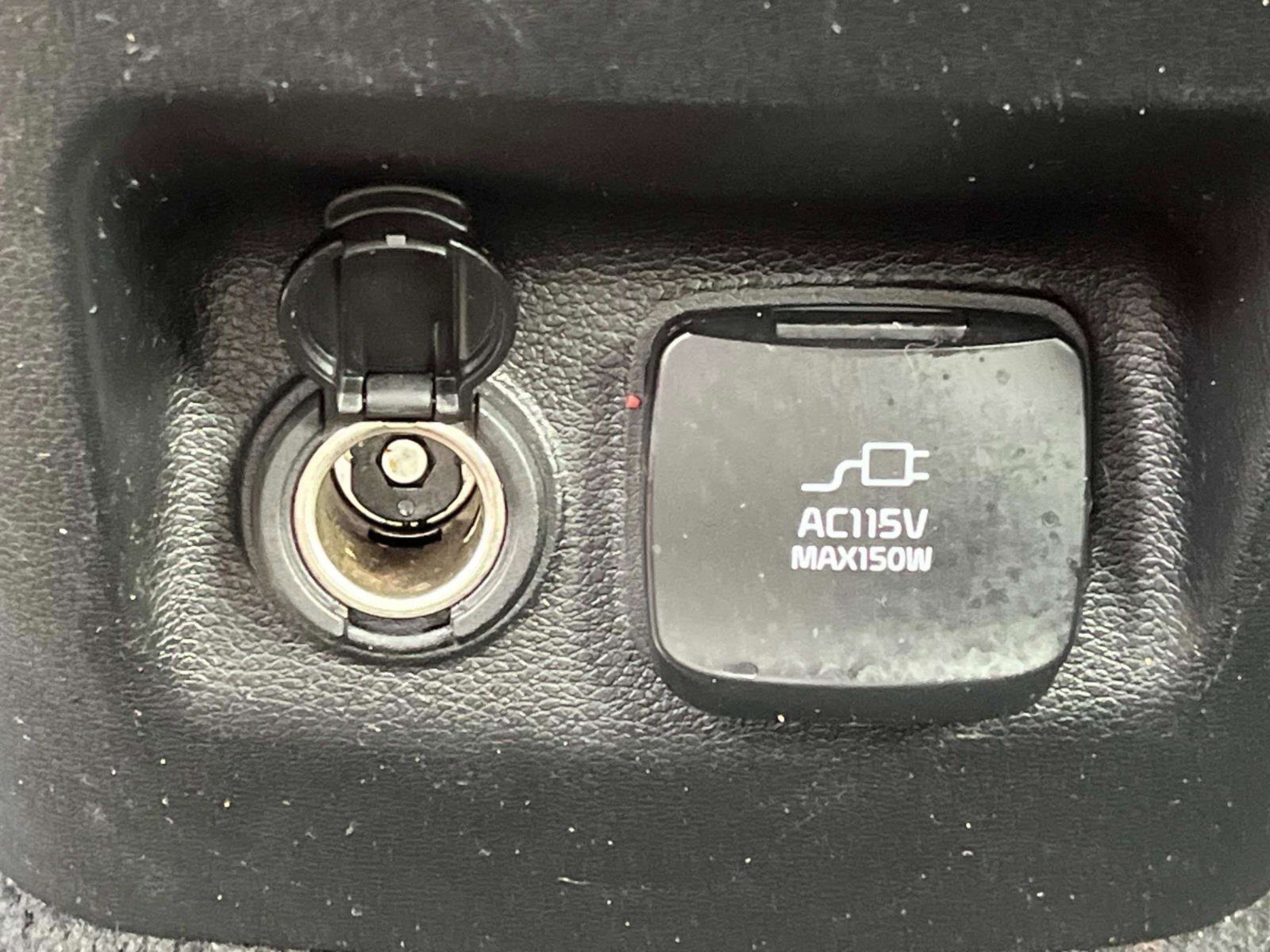 Used 2022 Kia Telluride SX w/ SX Prestige Package image 18