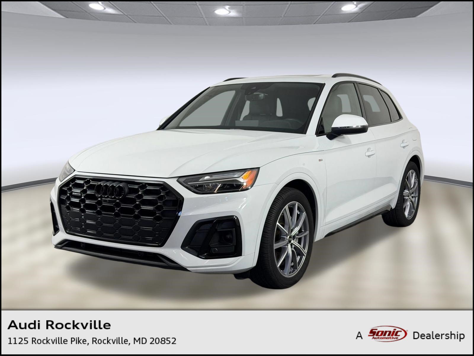 Used 2023 Audi Q5 e Premium Plus w/ Premium Plus Package