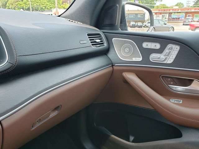 Certified 2024 Mercedes-Benz GLS 450 4MATIC image 31