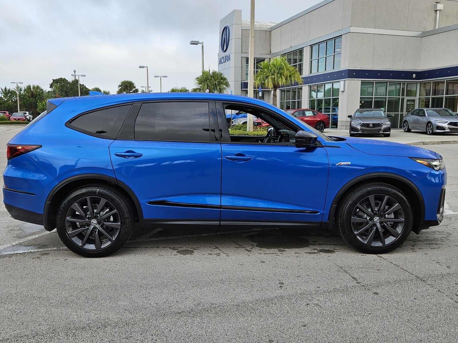 New 2026 Acura MDX A-Spec image 3