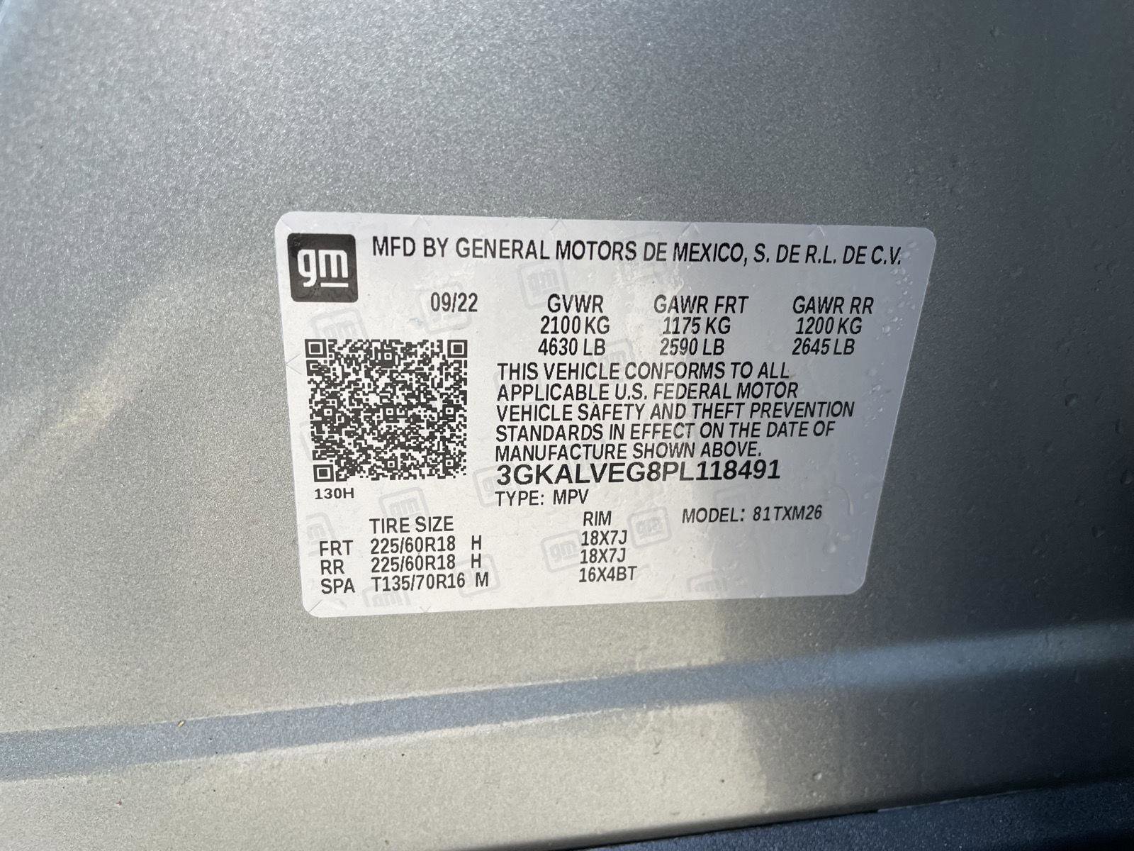 Used 2023 GMC Terrain SLT image 32