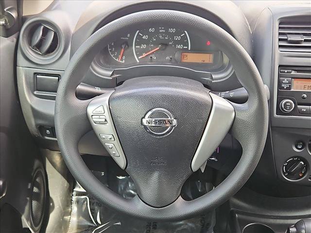 Used 2015 Nissan Versa S FWD image 15