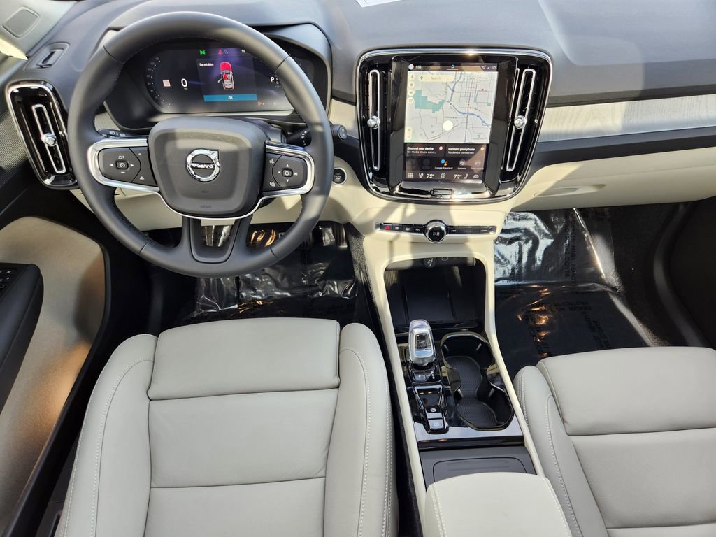 New 2026 Volvo XC40 B5 Plus w/ Protection Package Premier image 16