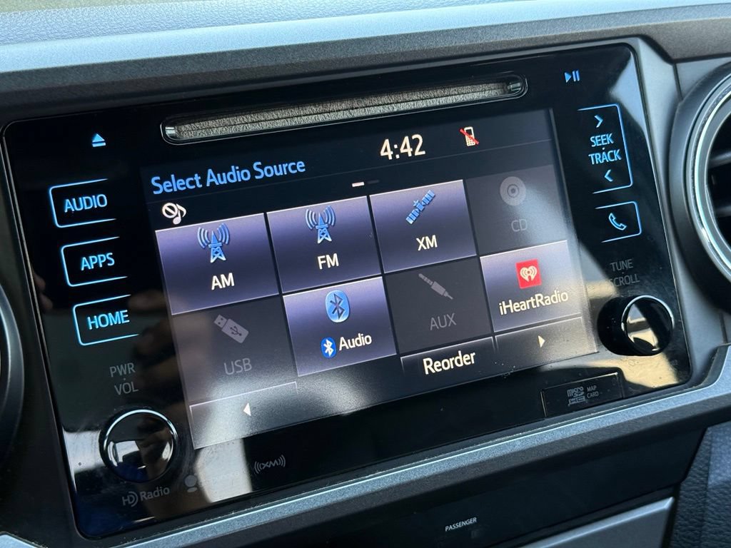 Used 2017 Toyota Tacoma TRD Sport w/ Exterior Package RWD image 4