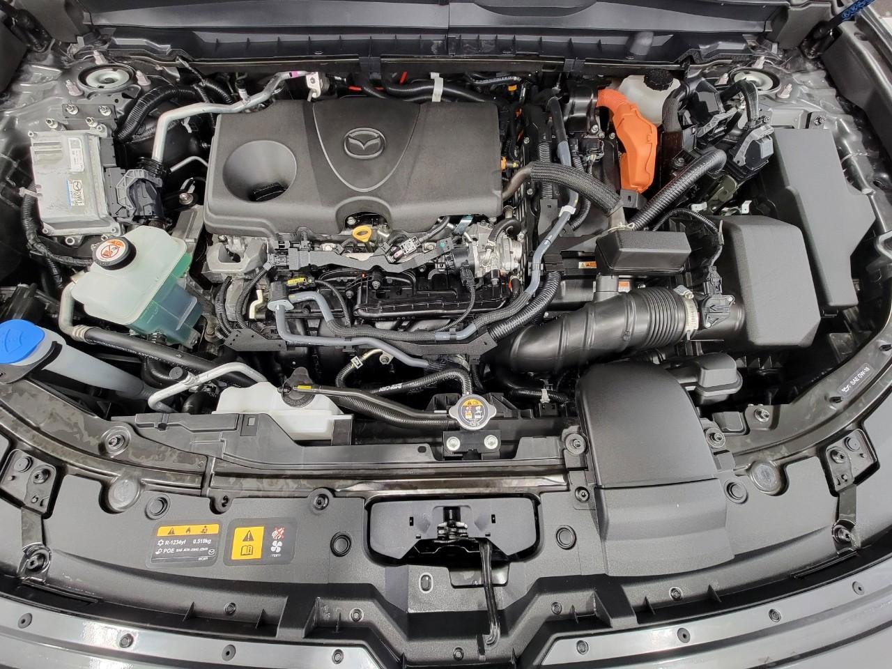 Used 2025 MAZDA CX-50 AWD 2.5 Hybrid w/ Premium Pkg image 8