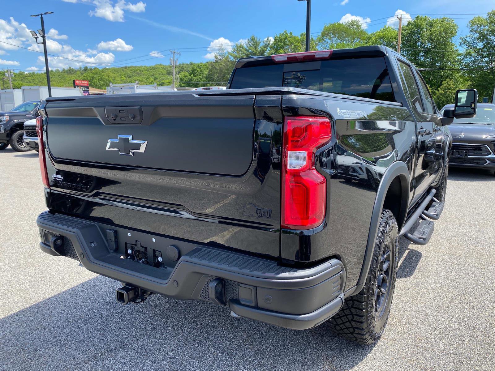 Used 2024 Chevrolet Silverado 1500 ZR2 w/ ZR2 Bison Edition image 7
