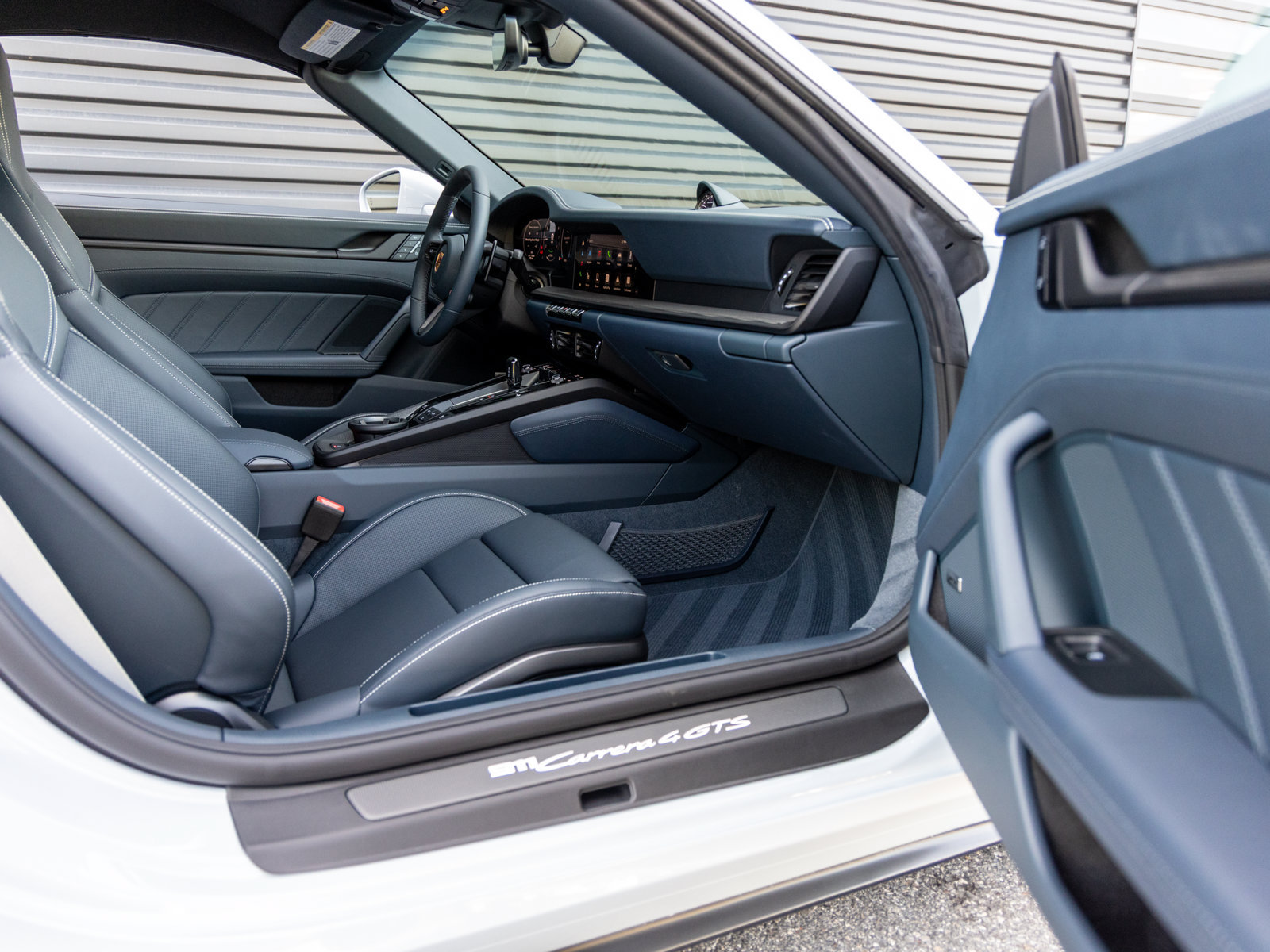 New 2026 Porsche 911 Carrera 4 GTS AWD/4WD image 33