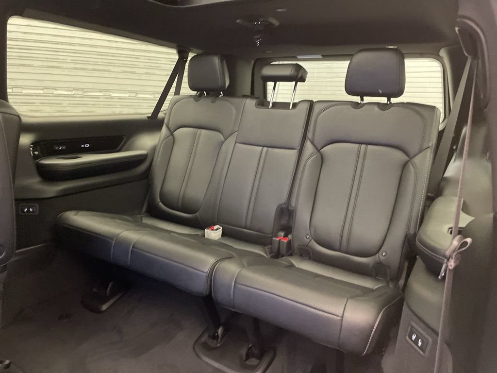 New 2026 Jeep Grand Wagoneer L Summit w/ Premium Group III AWD/4WD image 25