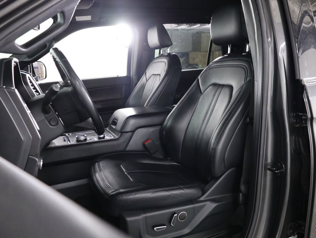 Used 2021 Ford Expedition Max Limited AWD/4WD image 30