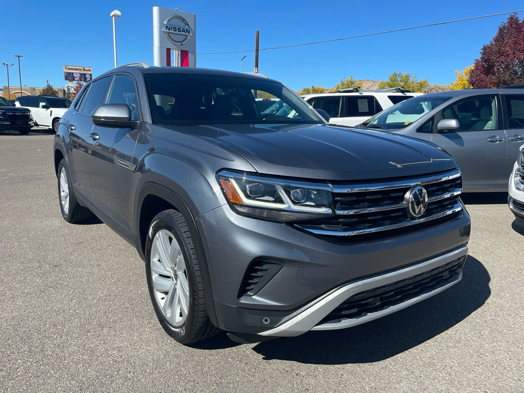 Used 2022 Volkswagen Atlas Cross Sport SE image 10