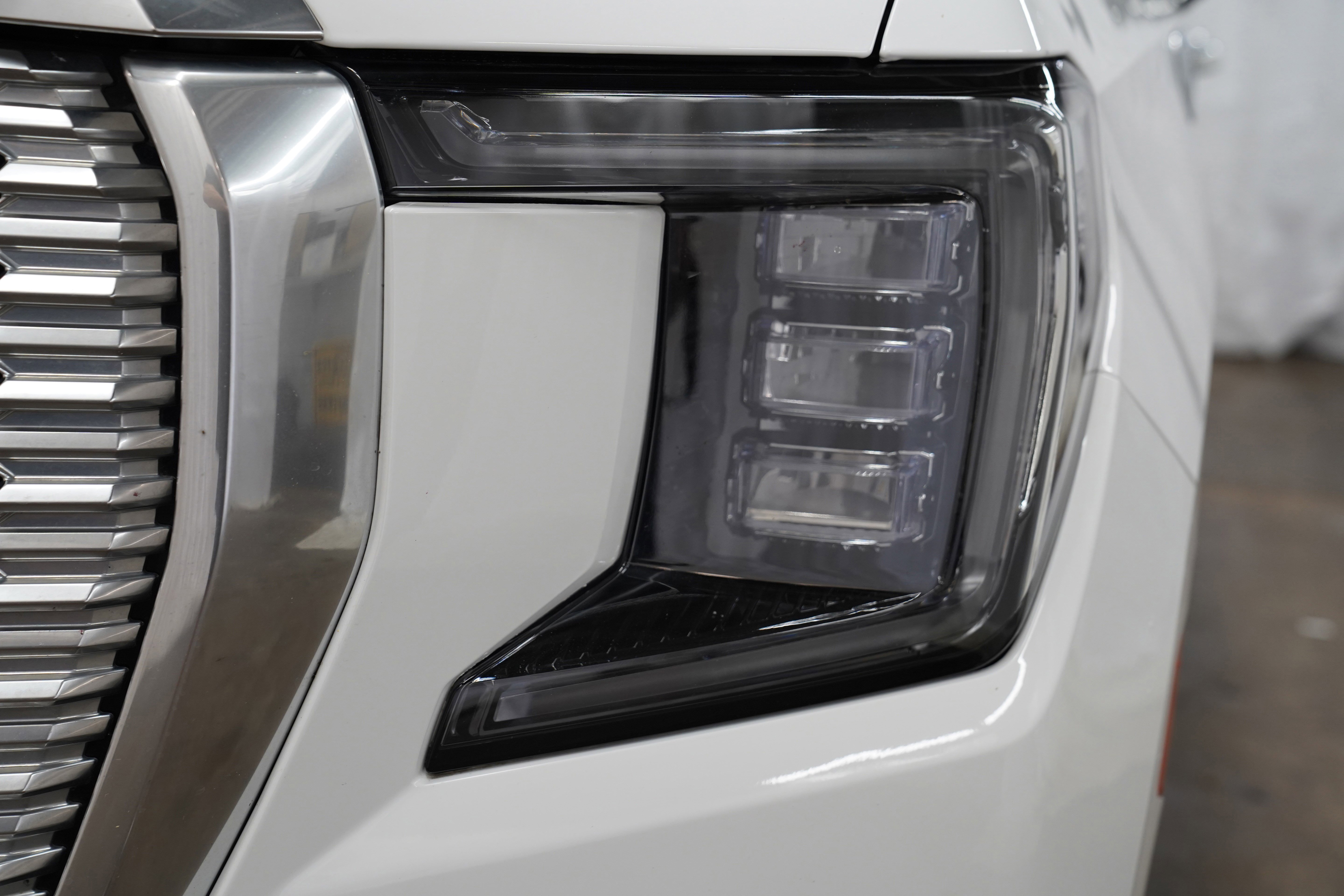 Used 2023 GMC Yukon Denali image 16