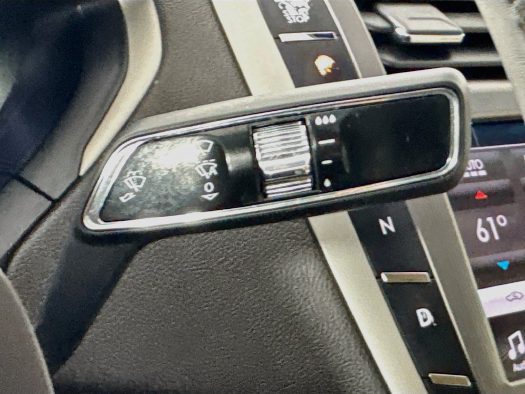 Used 2019 Lincoln MKZ Reserve w/ Reserve Plus Package FWD image 13