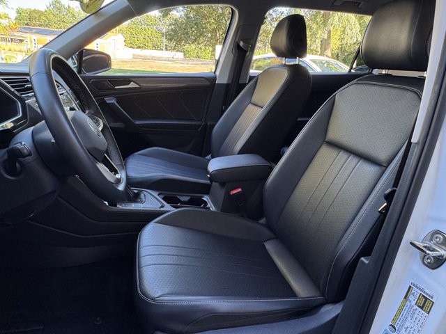 Used 2022 Volkswagen Tiguan SE FWD image 26