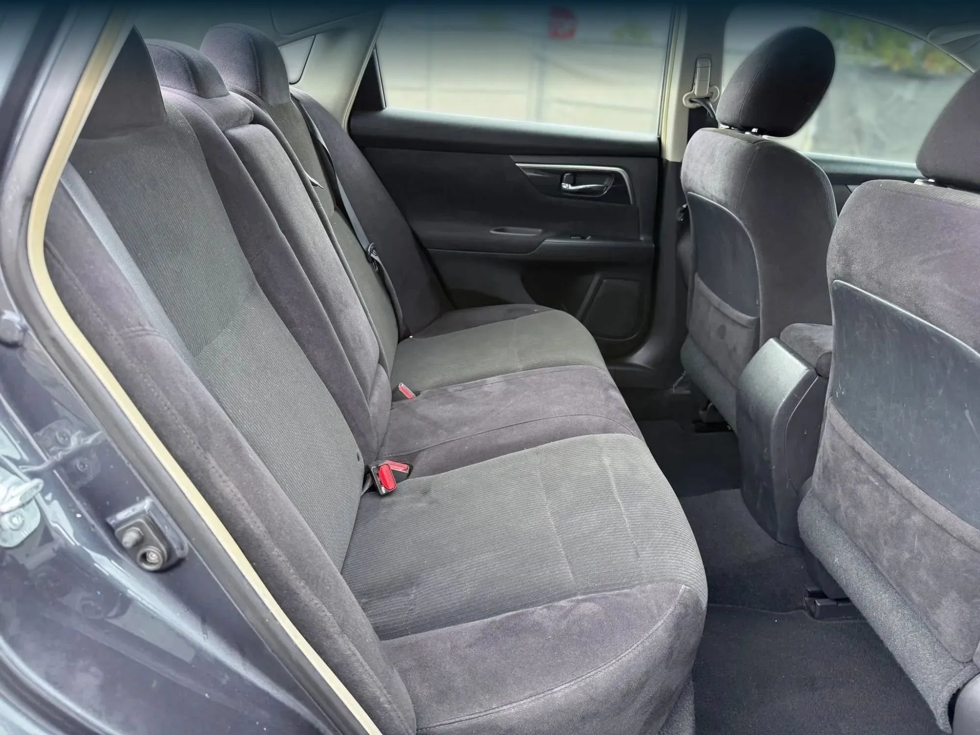 Used 2013 Nissan Altima 2.5 S FWD image 20