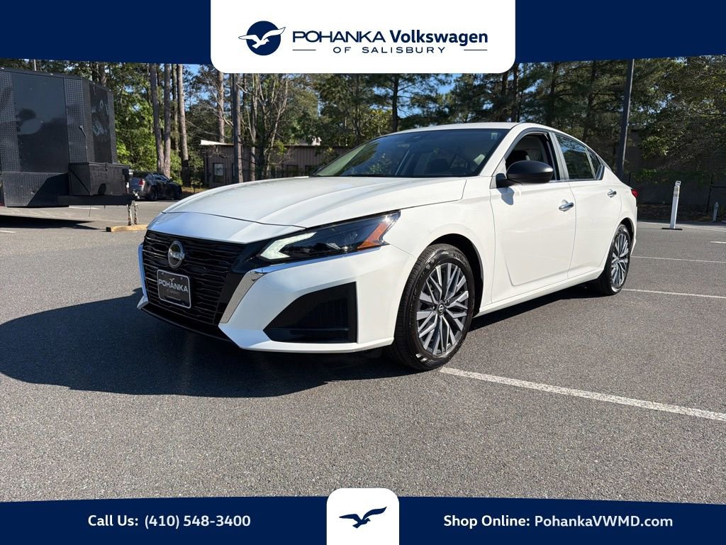 Used 2025 Nissan Altima 2.5 SV