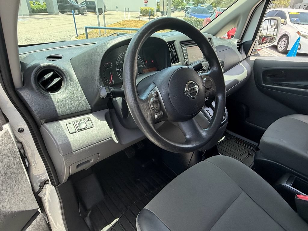 Used 2017 Nissan NV200 SV w/ Technology Package FWD image 7