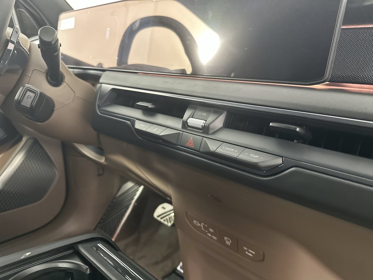 New 2027 Kia EV9 GT-Line AWD/4WD image 15