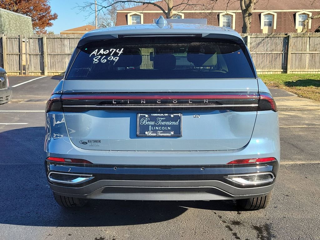 New 2026 Lincoln Nautilus Premier w/ Equipment Group 102A AWD/4WD image 5