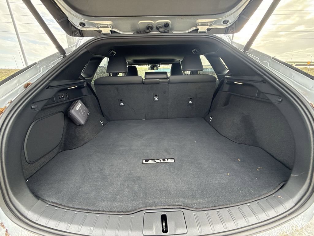 Used 2025 Lexus RX 350 Premium w/ Accessory Package (Z1) image 13