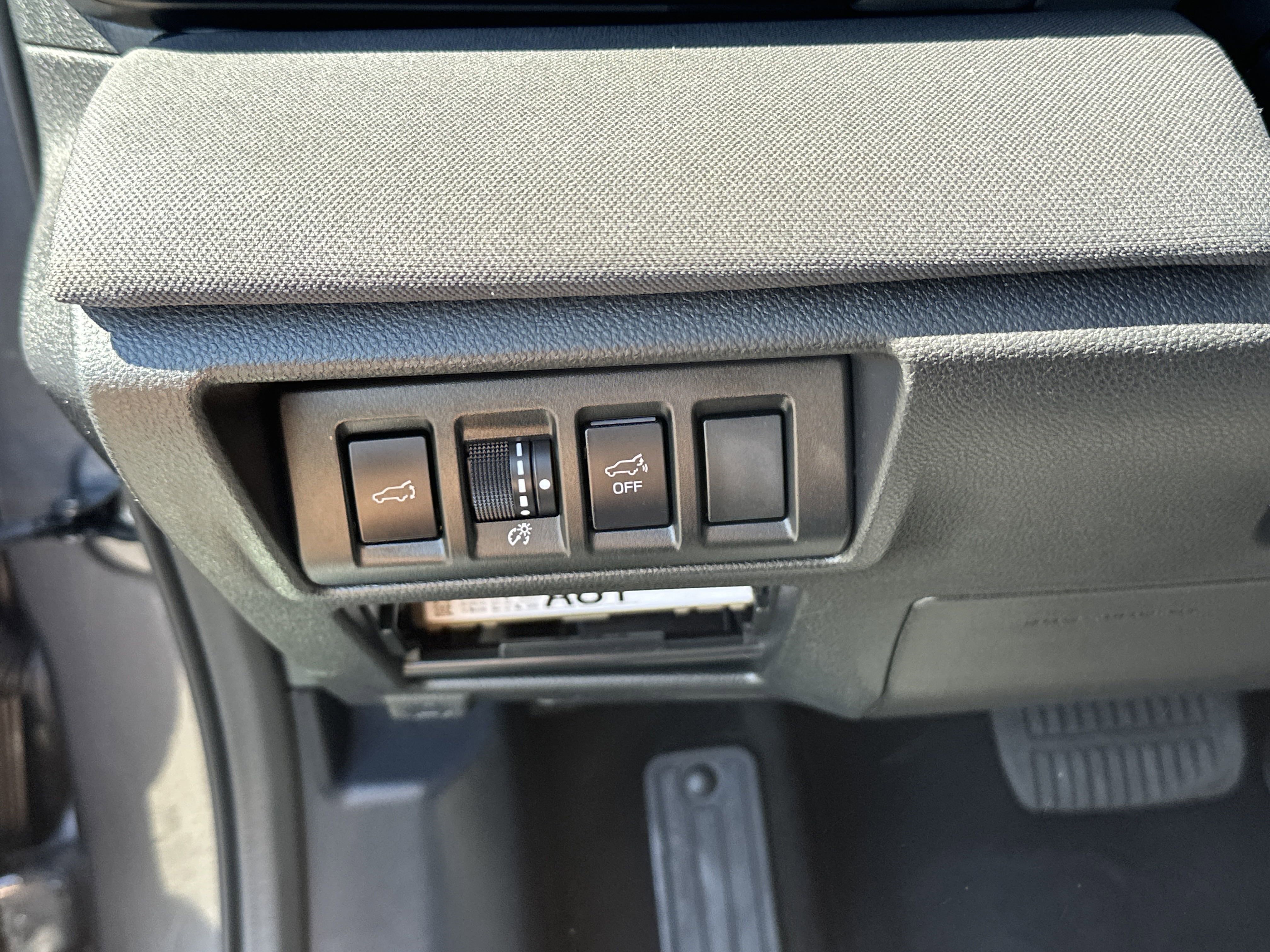Used 2022 Subaru Outback Premium AWD/4WD image 15