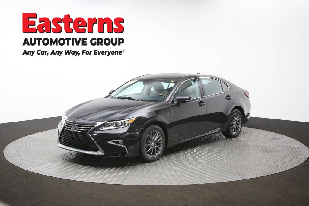 Used 2018 Lexus ES 350 350 w/ Luxury Package w/Wood Trim image 60